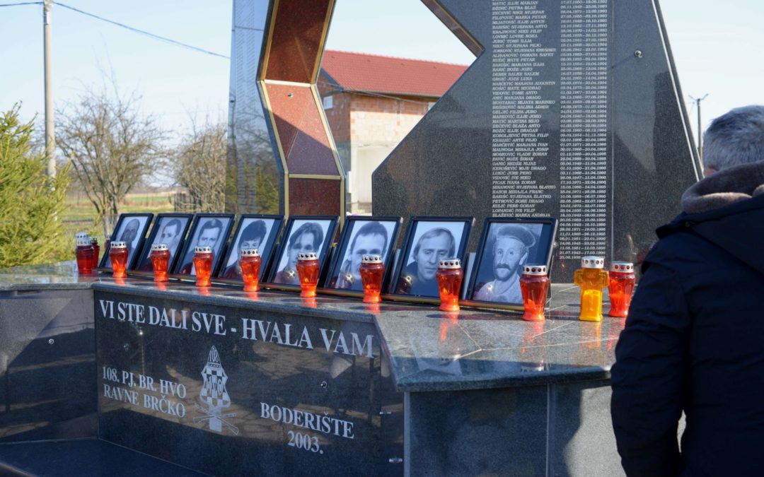 Ratni veterani iz regiona na komemoraciji u Boderištu kod Brčkog: Došli smo odati počast svim žrtvama