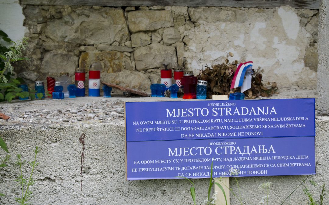 Aktivisti obilježili mjesta stradanja u Srednjoj Bosni i okolini Sarajeva