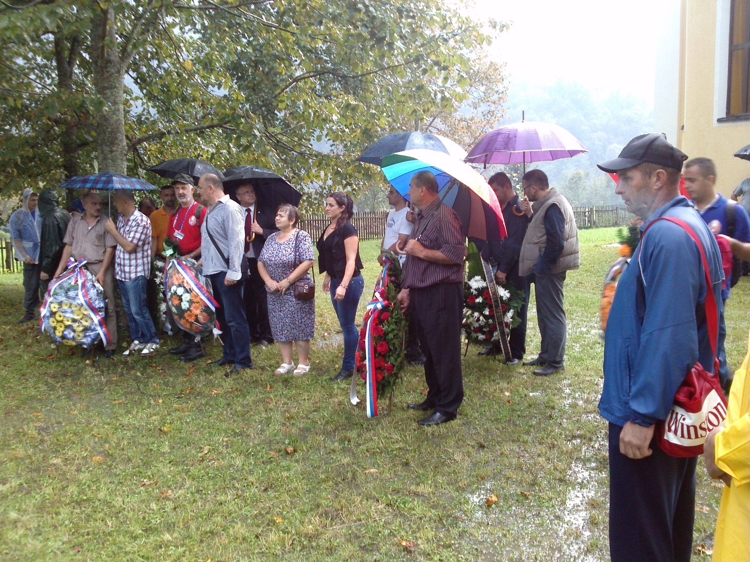 Ratni veterani na obilježavanju godišnjice “Egzodusa naroda Vozuće, naselja dolinom rijeke Krivaje i južnog dijela Ozrena”